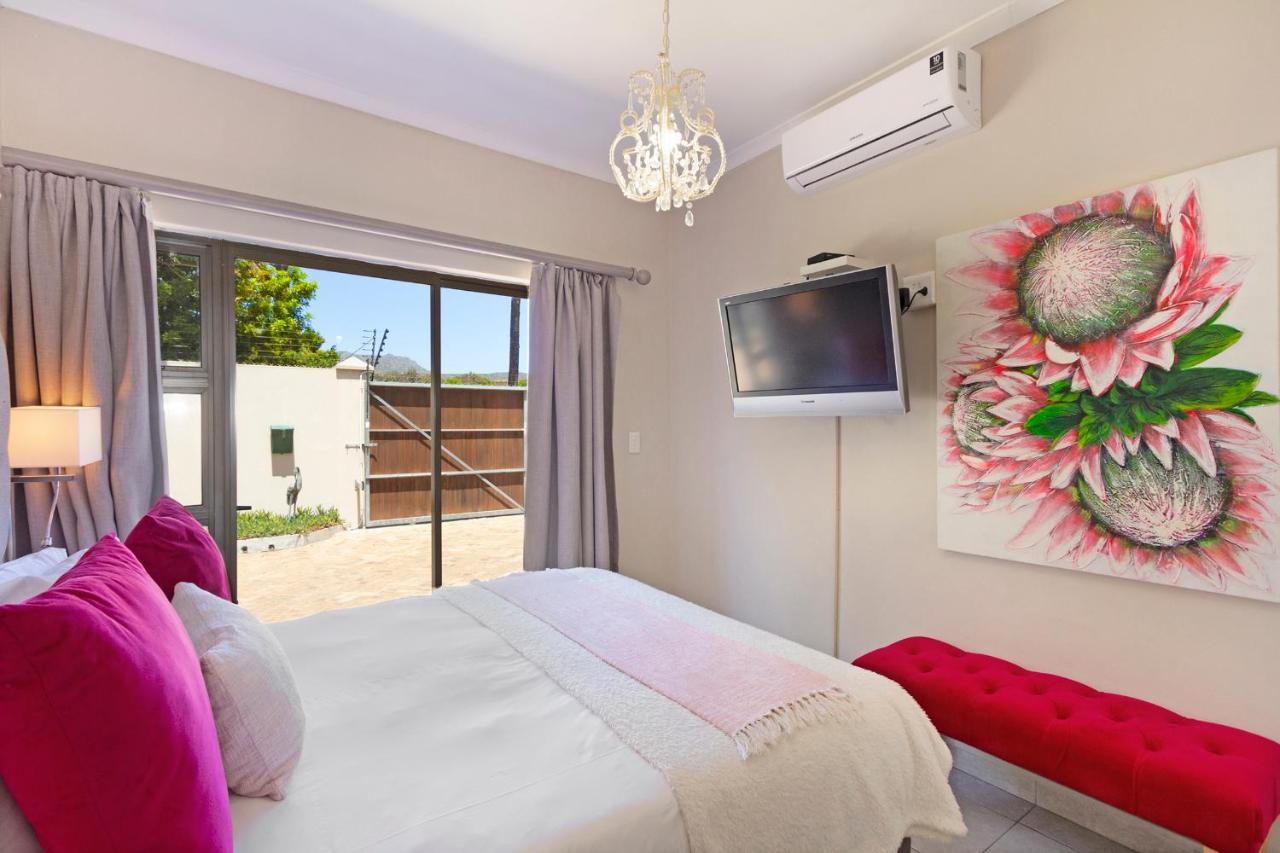 2 On Lismore Guesthouse Tokai Esterno foto