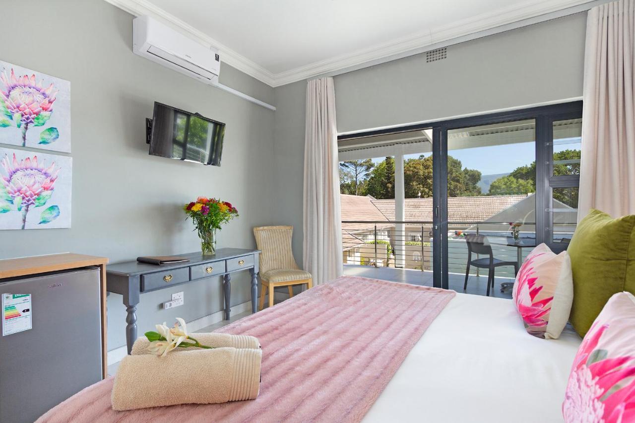 2 On Lismore Guesthouse Tokai Esterno foto
