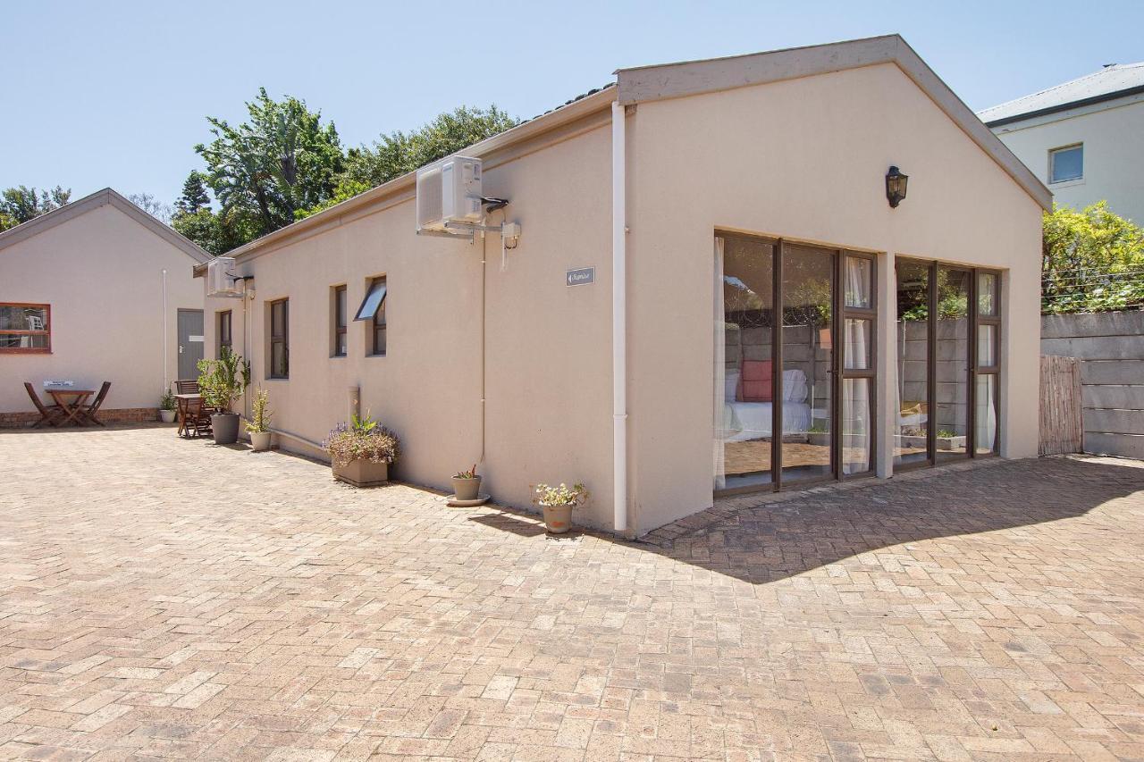 2 On Lismore Guesthouse Tokai Esterno foto