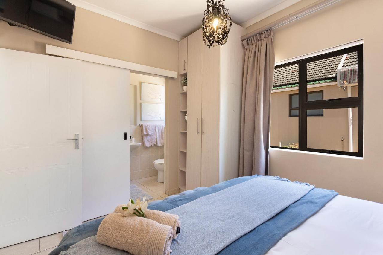 2 On Lismore Guesthouse Tokai Esterno foto