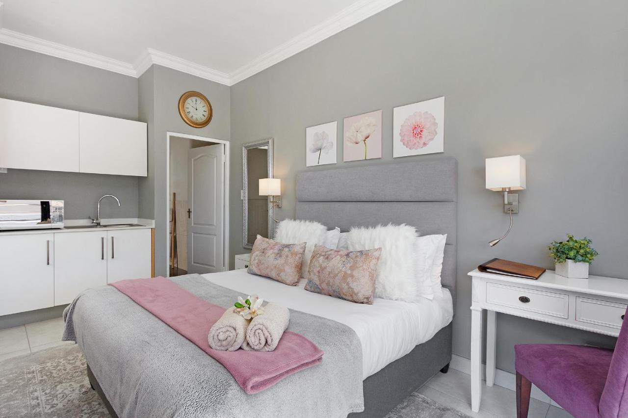 2 On Lismore Guesthouse Tokai Esterno foto